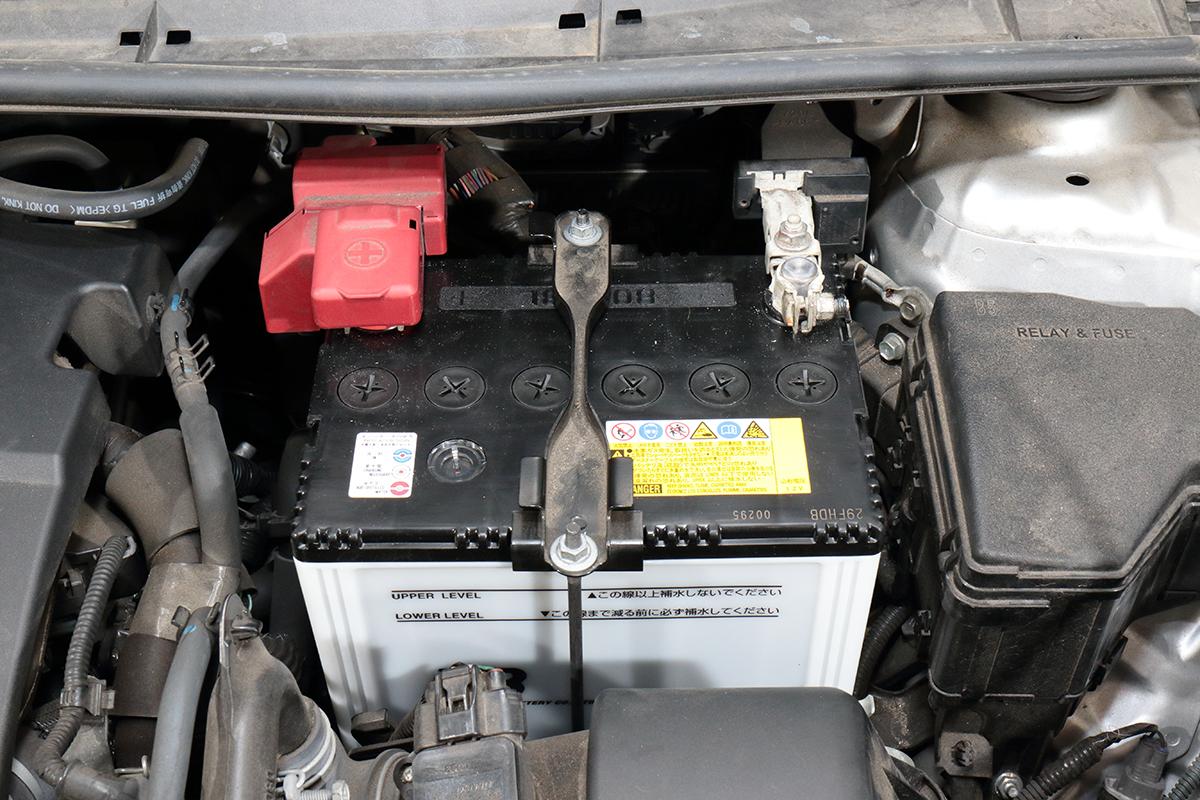 リチウムイオン電池全盛のいまでもなぜ車は 鉛バッテリー を使うのか 自動車情報 ニュース Web Cartop 2ページ目 リチウムイオン電池全盛のいまでもなぜ車は 鉛バッテリー を使うのか 自動車情報 ニュース Web Cartop 2ページ目