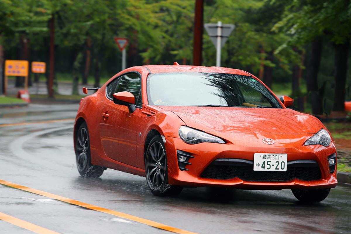 スポーツカーは 燃費が悪い は誤解 隠れエコな 燃費の優れた モデルランキングtop5 自動車情報 ニュース Web Cartop 2ページ目 スポーツカーは 燃費が悪い は誤解 隠れエコな 燃費の優れた モデルランキングtop5 自動車情報 ニュース Web Cartop 2ページ目
