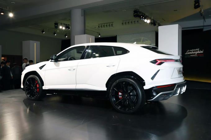 画像ギャラリー ロールスにベントレー 超高級suv飽和状態のなかでも ランボルギーニ ウルス がバカ売れするワケ 画像2 自動車情報 ニュース Web Cartop