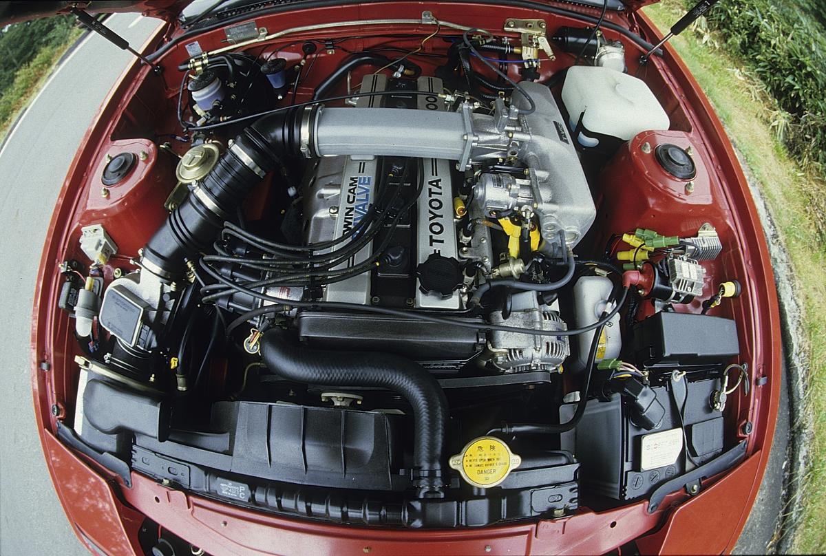 トヨタ・カローラ（AE86）のエンジン