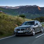 【画像】BMW３シリーズツーリングに２L直４ガソリンターボ搭載のエントリーモデル「318i」を追加 〜 画像5