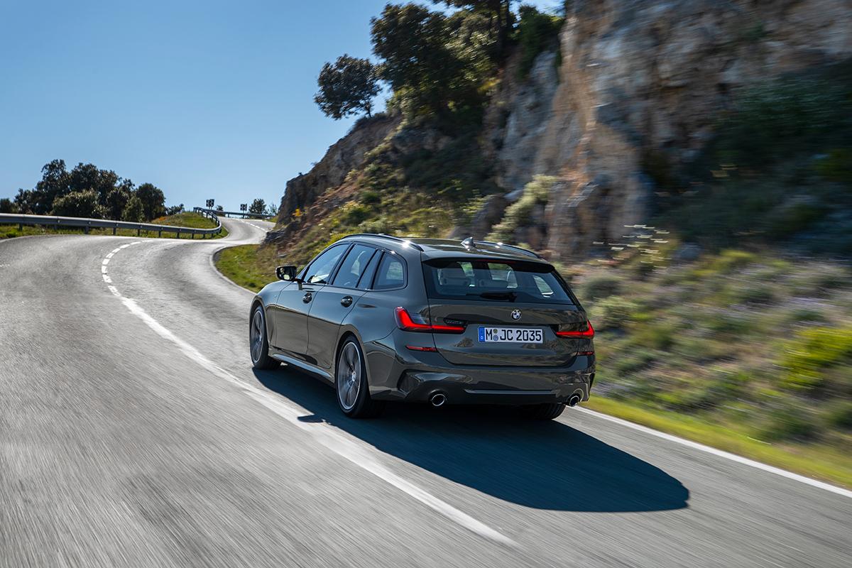 BMW3シリーズツーリングにエントリーモデル「318i」をラインアップに追加 〜 画像19