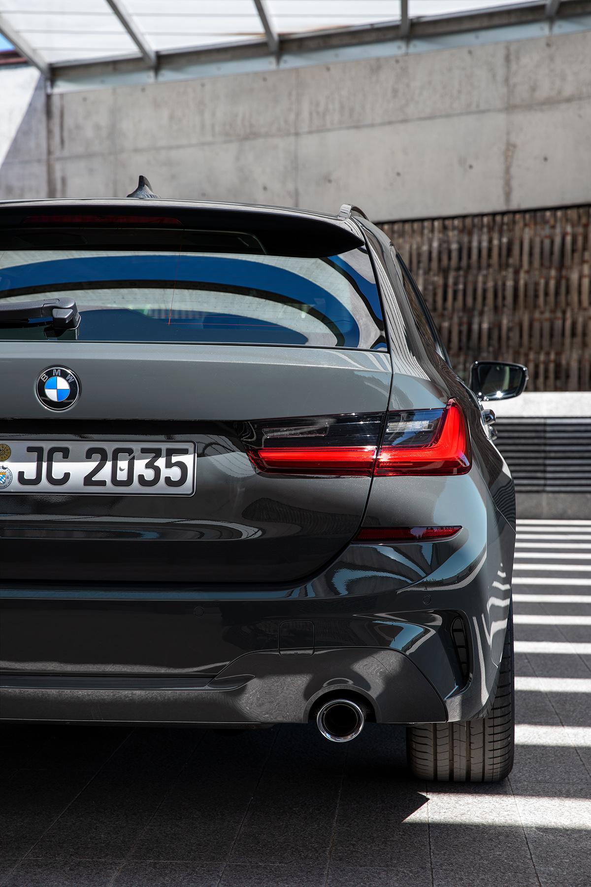 BMW3シリーズツーリングにエントリーモデル「318i」をラインアップに追加 〜 画像43
