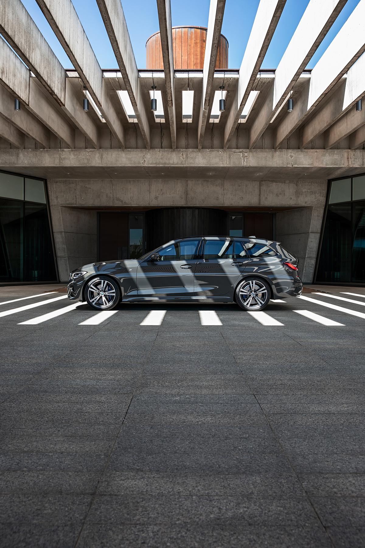 BMW3シリーズツーリングにエントリーモデル「318i」をラインアップに追加 〜 画像45