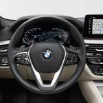 【画像】BMW５シリーズが後期型へモデルチェンジ！　安全装備を充実させてますます快適に 〜 画像56