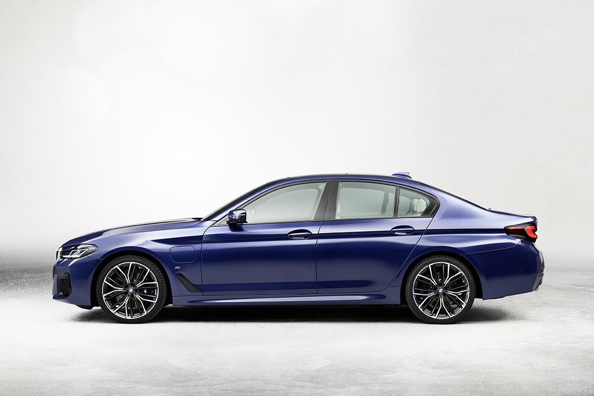 BMW 5シリーズがモデルチェンジでLCI化 〜 画像39