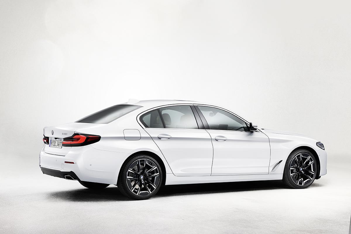 BMW 5シリーズがモデルチェンジでLCI化 〜 画像117