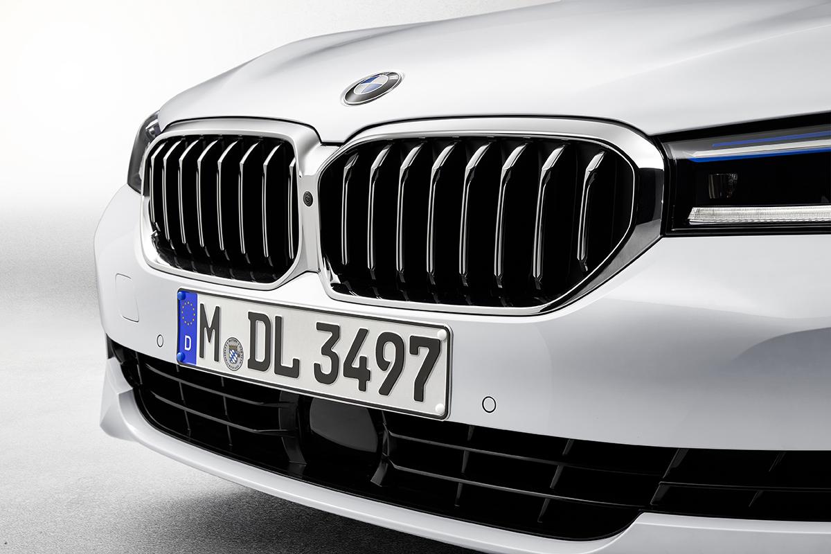 BMW 5シリーズがモデルチェンジでLCI化 〜 画像115