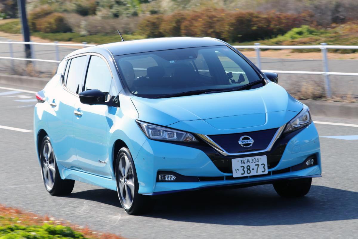 電気自動車特有の故障時の けん引 方法とは エンジン車感覚だと さらなる破損 を招く怖れも 自動車情報 ニュース Web Cartop 電気自動車特有の故障時の けん引 方法とは エンジン車感覚だと さらなる破損 を招く怖れも 自動車情報 ニュース Web Cartop