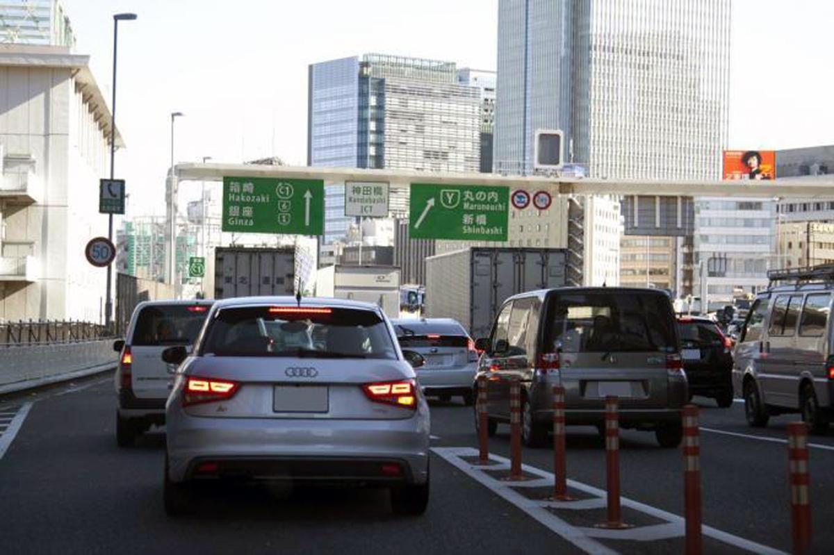 高速道路の合流