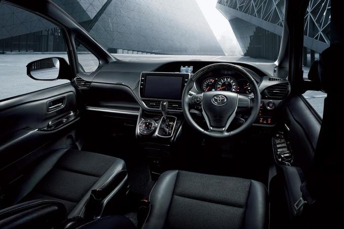 画像ギャラリー トヨタ ノア ヴォクシーに特別仕様車を設定 個性際立つ専用内外装をプラス 画像9 自動車情報 ニュース Web Cartop