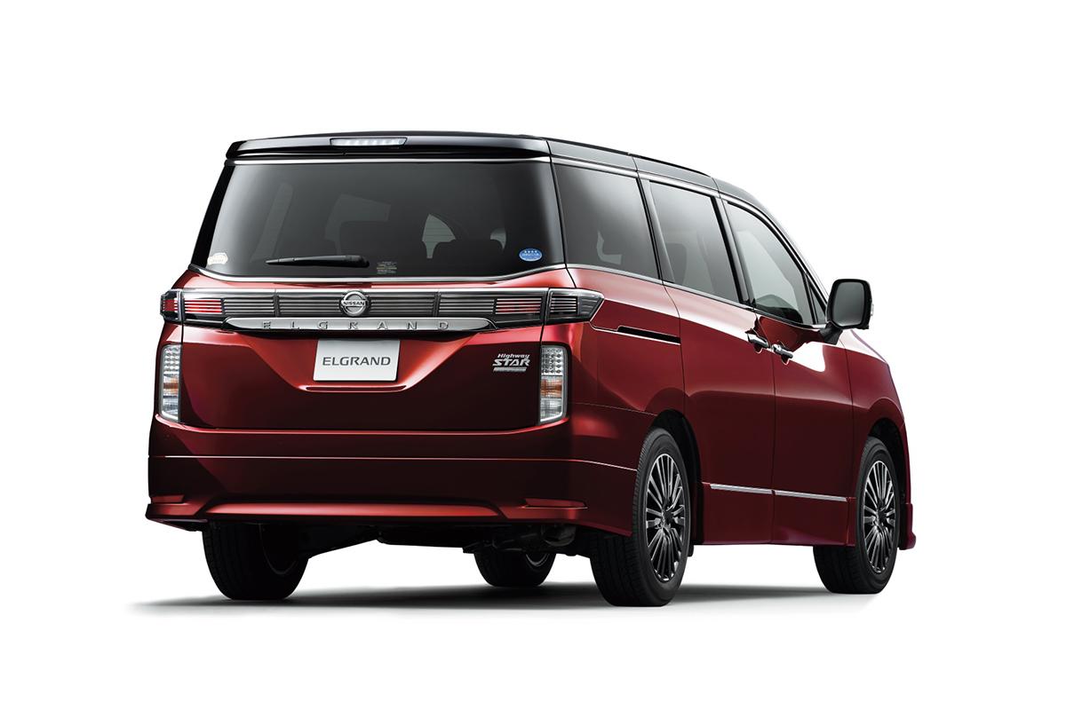 日産エルグランドがマイナーチェンジ 内外装の意匠変更で高級感を高めた 自動車情報 ニュース Web Cartop 日産エルグランドがマイナーチェンジ 内外装の意匠変更で高級感を高めた 自動車情報 ニュース Web Cartop