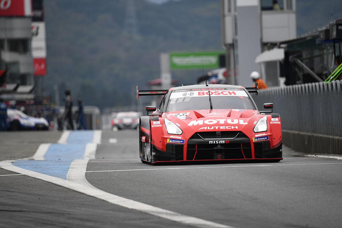 市販車との共通部品はドアノブとエンブレムだけ 燃費はリッター2km スーパーgtマシン Grスープラ の秘密 自動車情報 ニュース Web Cartop 3ページ目 市販車との共通部品はドアノブとエンブレムだけ 燃費はリッター2km スーパーgtマシン Grスープラ の秘密 自動車情報 ニュース Web Cartop 3ページ目