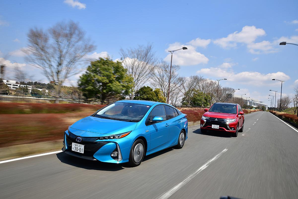 プリウスPHVとアウトランダーPHEV