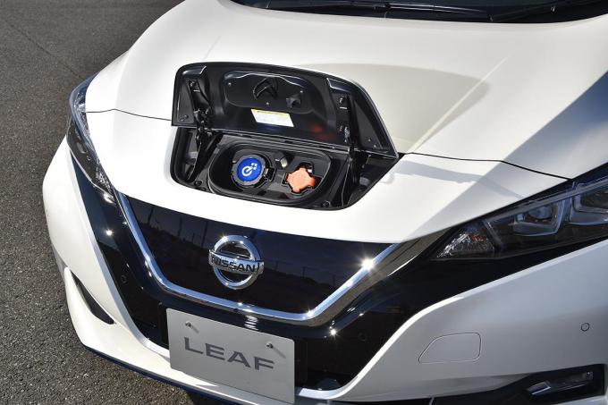 画像ギャラリー ノーズ フロント横 リヤバンパー Evやphvの 給電口 の場所がバラバラで不便極まりない理由 画像2 自動車情報 ニュース Web Cartop