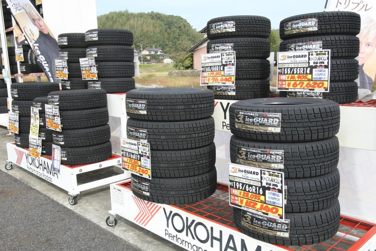 人気車種はとくに要注意 スタッドレスタイヤを買うなら雪が降る前の 10 11月 にすべき理由4つ 自動車情報 ニュース Web Cartop 人気車種はとくに要注意 スタッドレスタイヤを買うなら雪が降る前の 10 11月 にすべき理由4つ 自動車情報 ニュース Web Cartop