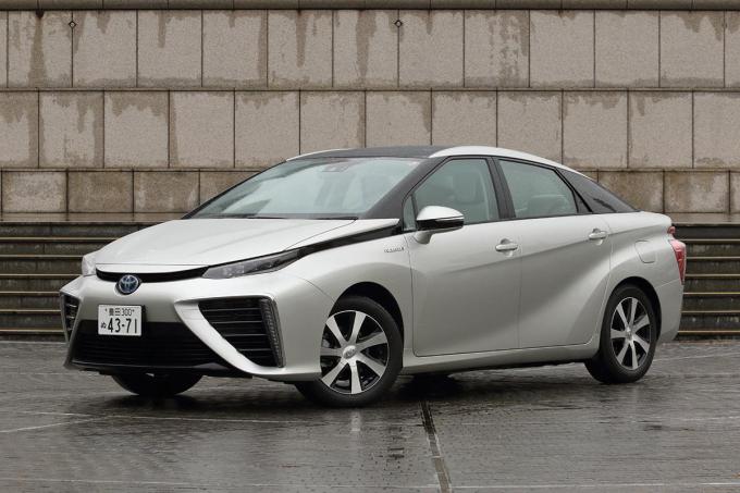 画像ギャラリー 700万円もしたミライが100万台の中古価格 台数も少ない 激レア車 がわずか6年で 大下落 したワケ 画像3 自動車情報 ニュース Web Cartop