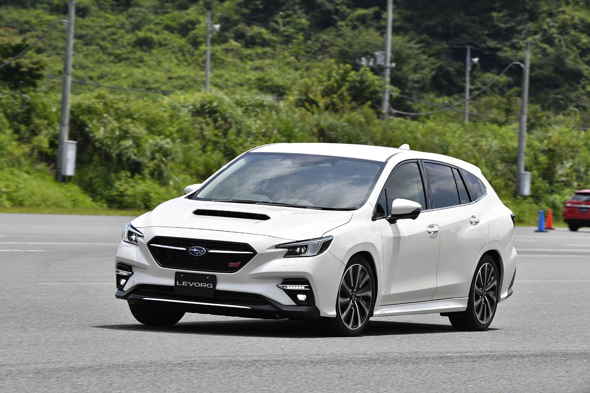 レヴォーグはレガシィの正統な後継車か 5代目ツーリングワゴンと徹底比較した 自動車情報 ニュース Web Cartop 2ページ目 レヴォーグはレガシィの正統な後継車か 5代目ツーリングワゴンと徹底比較した 自動車情報 ニュース Web Cartop 2ページ目