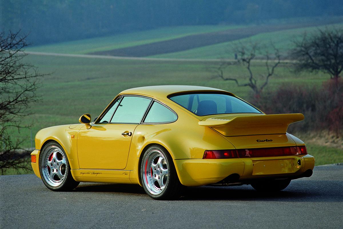 レーシングドライバーすら陶酔 クルマ好きなら一生に一度は 所有してほしい 2台のモデルとは 自動車情報 ニュース Web Cartop 2ページ目 レーシングドライバーすら陶酔 クルマ好きなら一生に一度は 所有してほしい 2台のモデルとは 自動車情報 ニュース Web Cartop 2ページ目