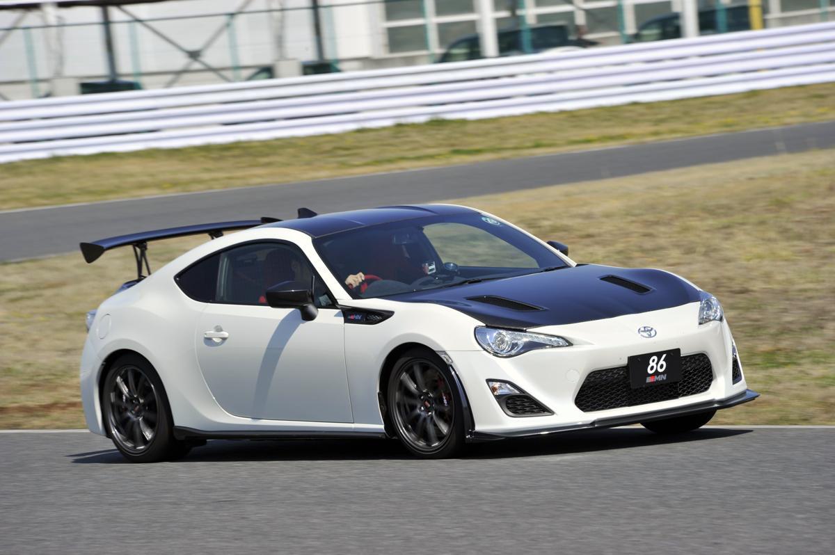 新型brzの発表で中古車相場に異変 初代86 Brzの価格が 上昇 の兆し 自動車情報 ニュース Web Cartop 新型brzの発表で中古車相場に異変 初代86 Brzの価格が 上昇 の兆し 自動車情報 ニュース Web Cartop