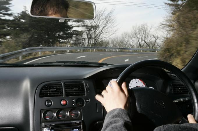 画像ギャラリー 速さ は無意味 スムースさ が重要 女性が惚れる 上手な運転 のポイント5つ 画像3 自動車情報 ニュース Web Cartop 画像ギャラリー 速さ は無意味 スムースさ が重要 女性が惚れる 上手な運転 のポイント5つ 画像3 自動車情報 ニュース Web Cartop