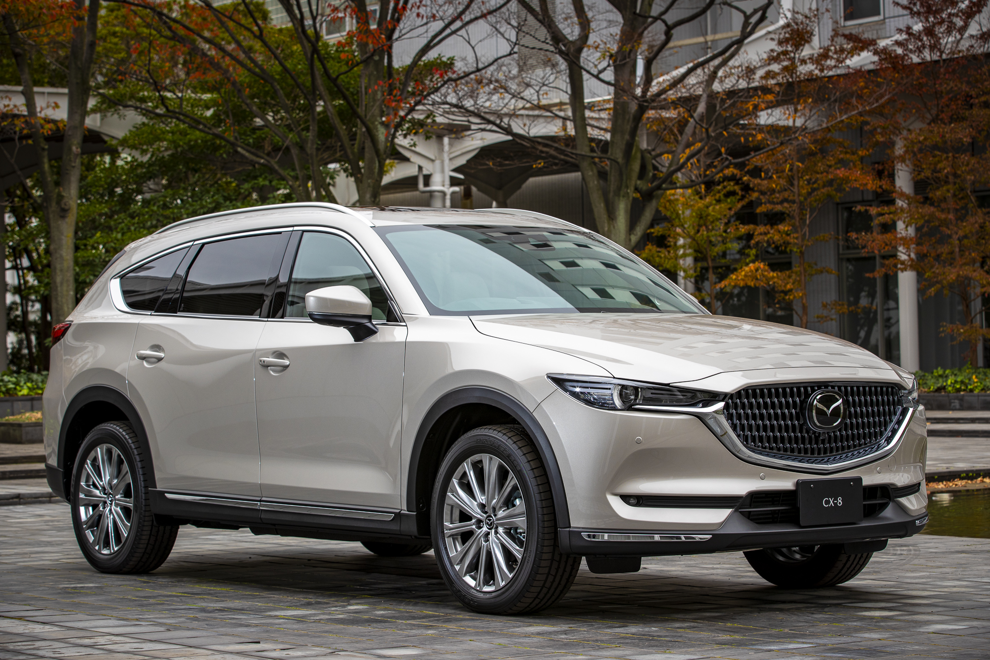 見た目も走りも質感大幅アップ マツダcx 5 Cx 8の商品改良モデルを発売 自動車情報 ニュース Web Cartop 見た目も走りも質感大幅アップ マツダcx 5 Cx 8の商品改良モデルを発売 自動車情報 ニュース Web Cartop