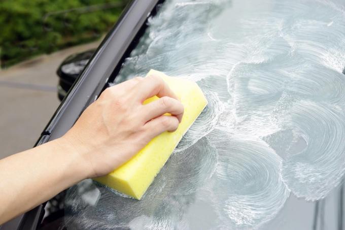 画像ギャラリー 時間がないのに 見えないから 出発できない 冬の大敵 クルマのガラスの結露 を防ぐ方法とは 画像2 自動車情報 ニュース Web Cartop