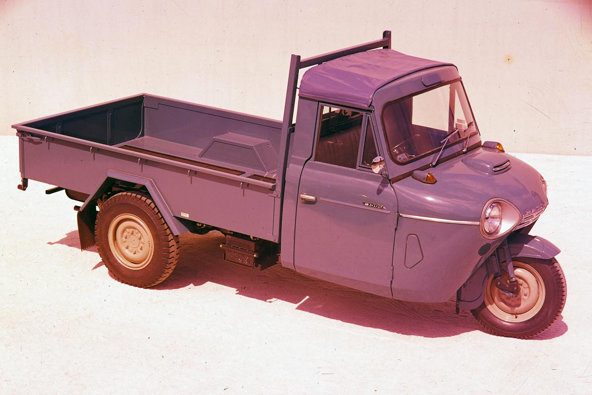 デザインの マツダ は昔から 初の自動車 3輪トラック がいま見てもイケてた 自動車情報 ニュース Web Cartop デザインの マツダ は昔から 初の自動車 3輪トラック がいま見てもイケてた 自動車情報 ニュース Web Cartop