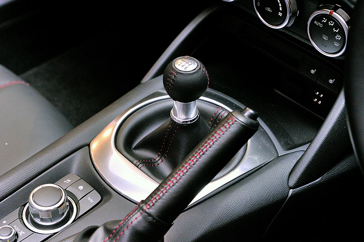 壊れた 寒い時期に Mt のギヤが入りにくくなるワケ 自動車情報 ニュース Web Cartop 壊れた 寒い時期に Mt のギヤが入りにくくなるワケ 自動車情報 ニュース Web Cartop