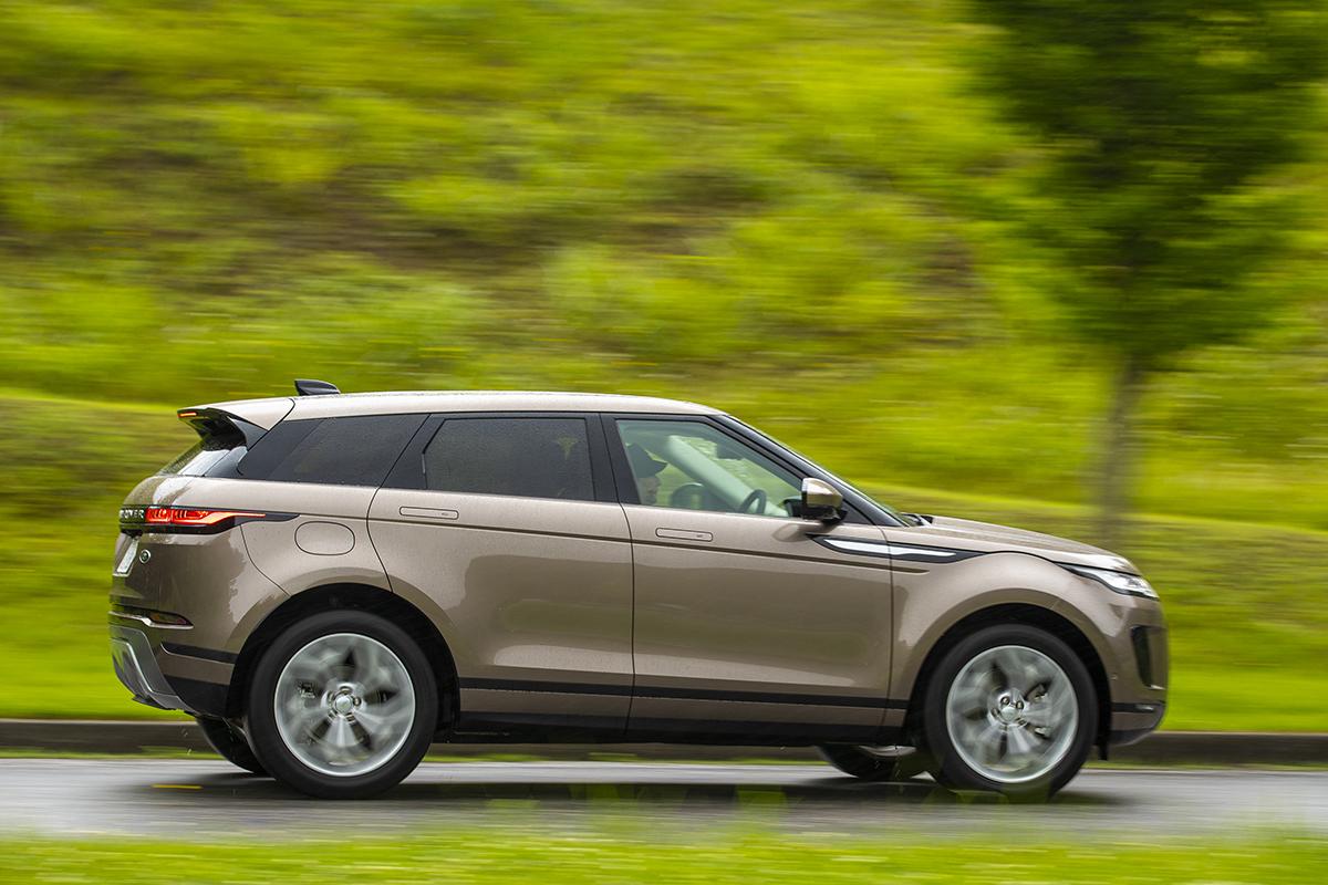 鉄板のsuvなのに苦戦 スタイリッシュは3ドアsuvはなぜ売れないのか 自動車情報 ニュース Web Cartop 2ページ目