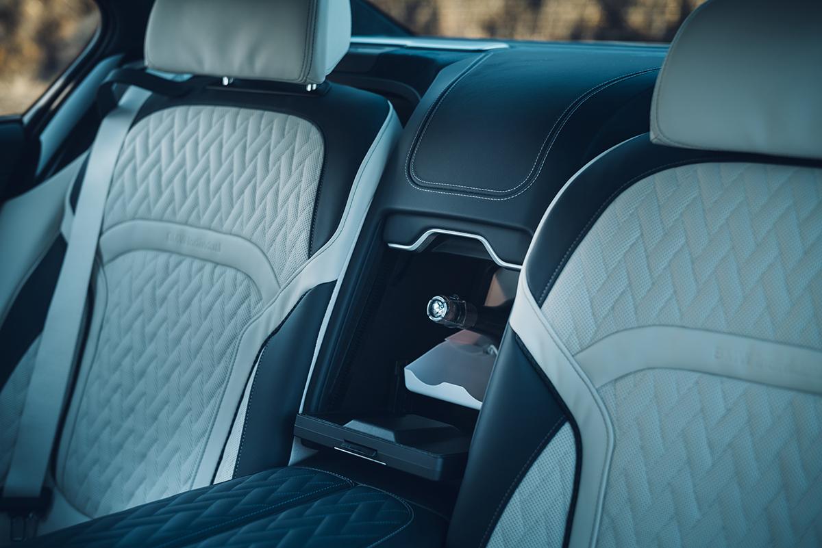 BMW7シリーズに限定車ピュアメタルエディションを設定 〜 画像11