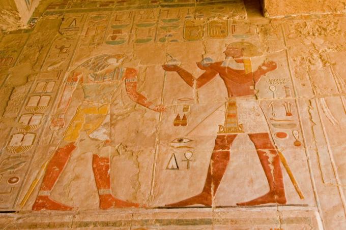 エジプトの壁画