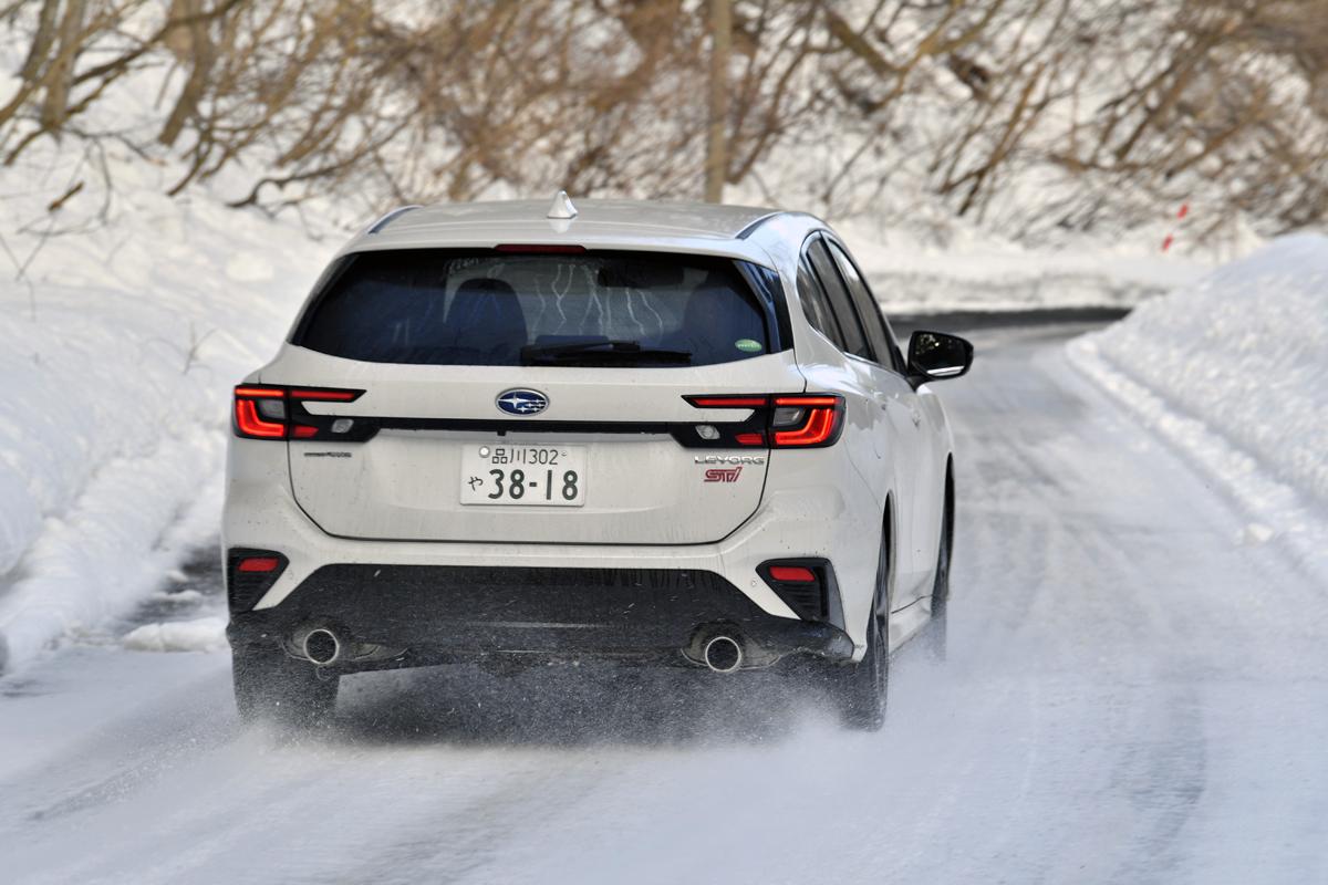 試乗 新型レヴォーグで雪を求めてロングドライブ 疲労の少なさ と 走る楽しさ は圧巻 自動車情報 ニュース Web Cartop 試乗 新型レヴォーグで雪を求めてロングドライブ 疲労の少なさ と 走る楽しさ は圧巻 自動車情報 ニュース Web Cartop