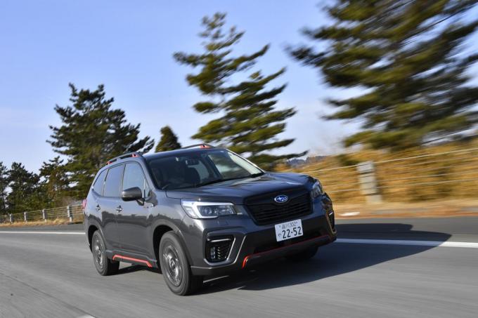 画像ギャラリー 試乗 雪道でのフォレスターの頼もしさは別格 ロングドライブで見えた かゆいところに手が届く クルマ作りとは 画像 自動車情報 ニュース Web Cartop