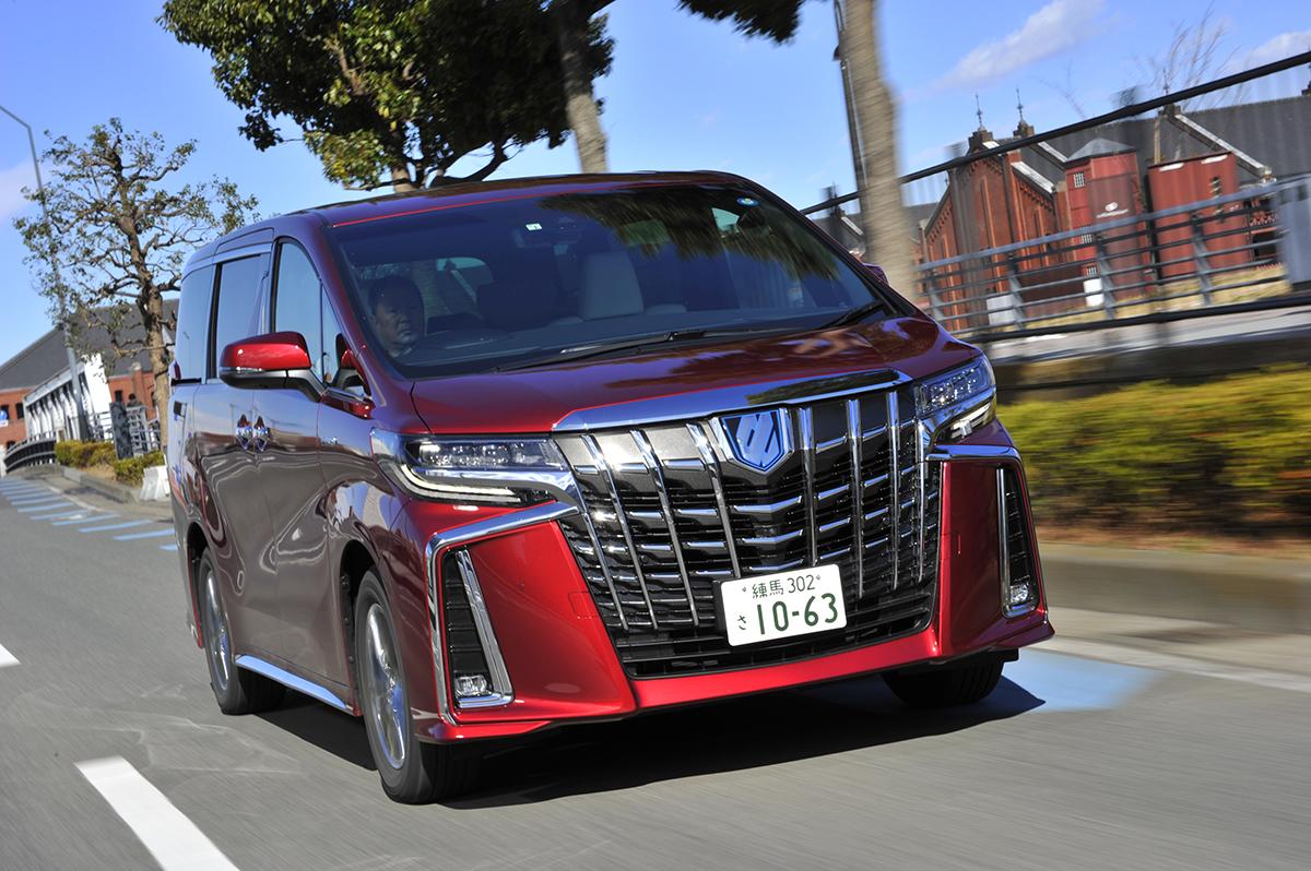 経済的不安が叫ばれるいま2台の高額車が絶好調の不思議 トヨタ アルファード ハリアーが売れるワケ 自動車情報 ニュース Web Cartop 経済的不安が叫ばれるいま2台の高額車が絶好調の不思議 トヨタ アルファード ハリアーが売れるワケ 自動車情報 ニュース Web Cartop