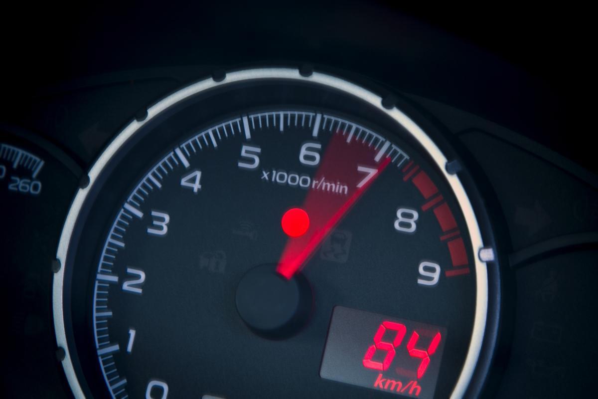 クルマの異常も 早期発見 が大切 匂い 音 振動 など注意すべきポイント７つ 自動車情報 ニュース Web Cartop 2ページ目