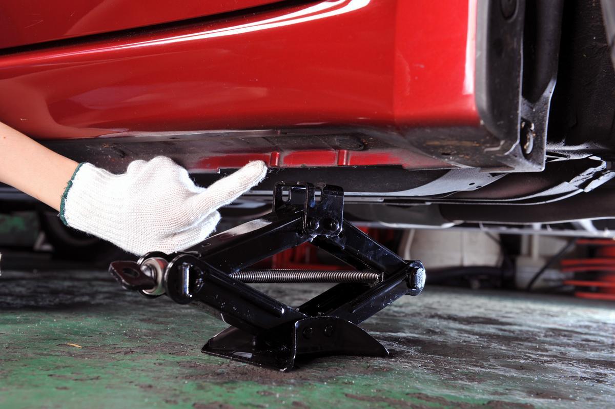 自分でタイヤ交換する際の悩み ナットの 締め具合 の判断と やってはいけない 行為 自動車情報 ニュース Web Cartop