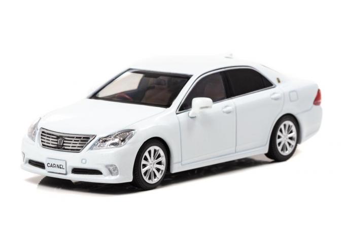 ヒコセブンの人気モデルカーブランド Carnel 最新作 0系クラウンが300台限定で発売 自動車情報 ニュース Web Cartop