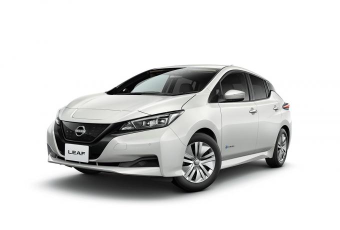 画像ギャラリー 日産リーフが仕様変更を実施 新ボディカラーの追加や抗菌シート ステアリングを一部グレードに採用 画像12 自動車情報 ニュース Web Cartop