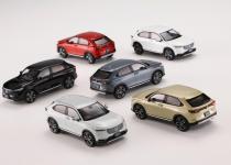 ホビージャパンから新型ホンダ・ヴェゼルの1/43モデルカーが発売！　全6色をラインアップ