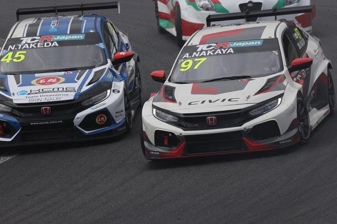 20年ぶりに本物のFFレーシングカーでTCRに参戦！　中谷明彦がみた「マシンの進化」とは