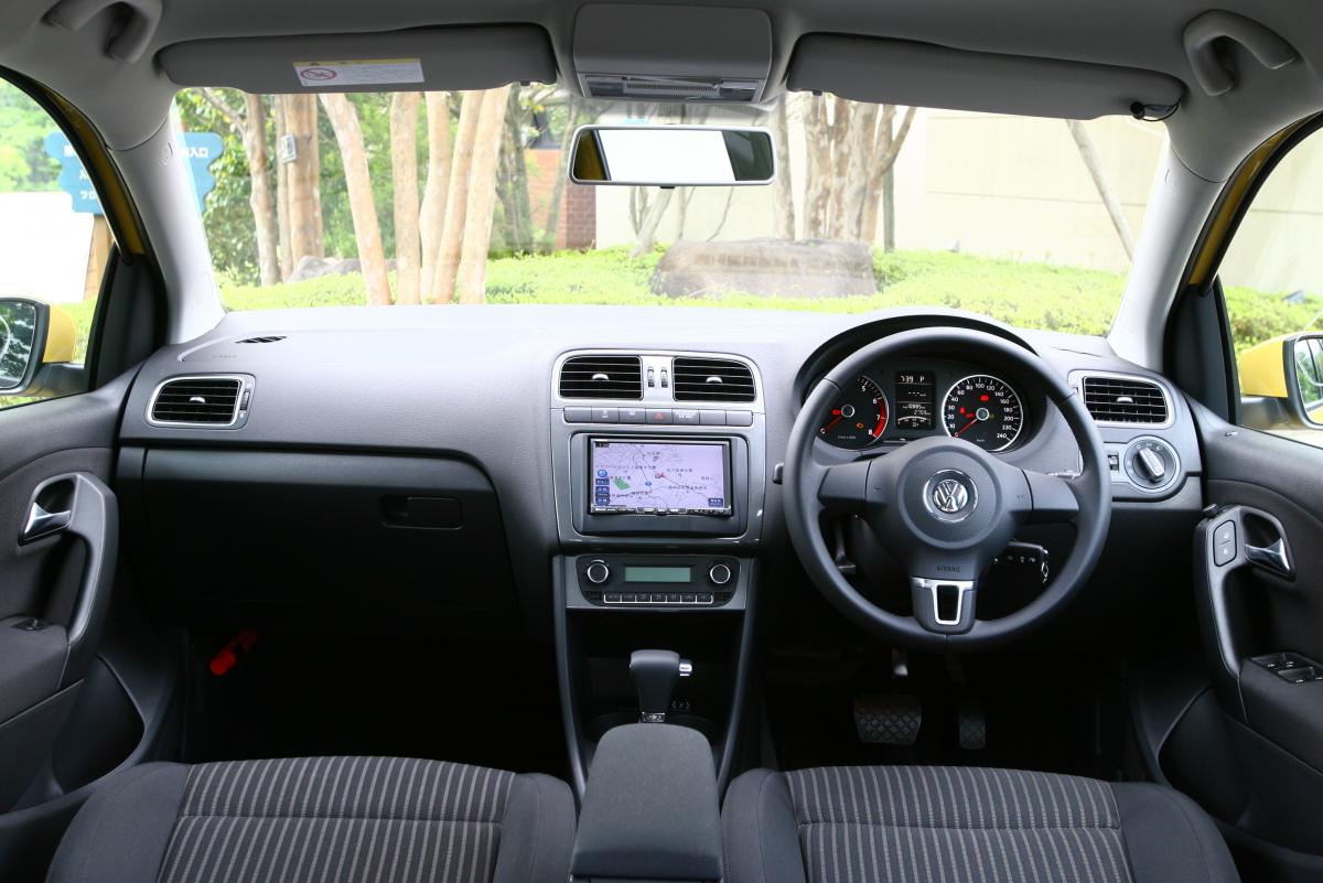 免許取り立ての 不安 はクルマがカバー 100万円以下で買える 苦手ポイント別 中古車5選 写真10 Goo 自動車 免許取り立ての 不安 はクルマがカバー 100万円以下で買える 苦手ポイント別 中古車5選 写真10 Goo 自動車