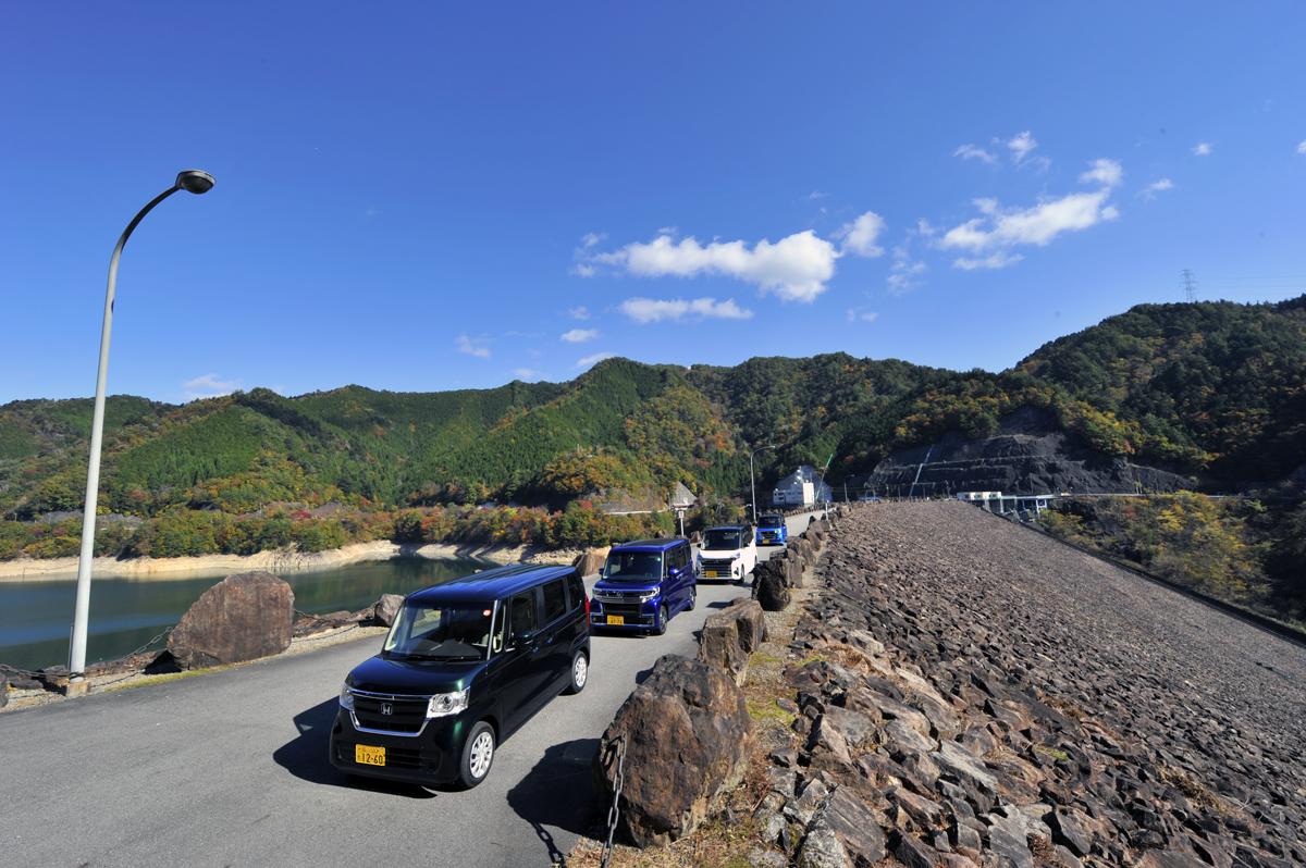 小さくて 乗りやすさ 最強のトール系軽自動車の思わぬ 弱点 ふらつき の原因５つ Goo 自動車