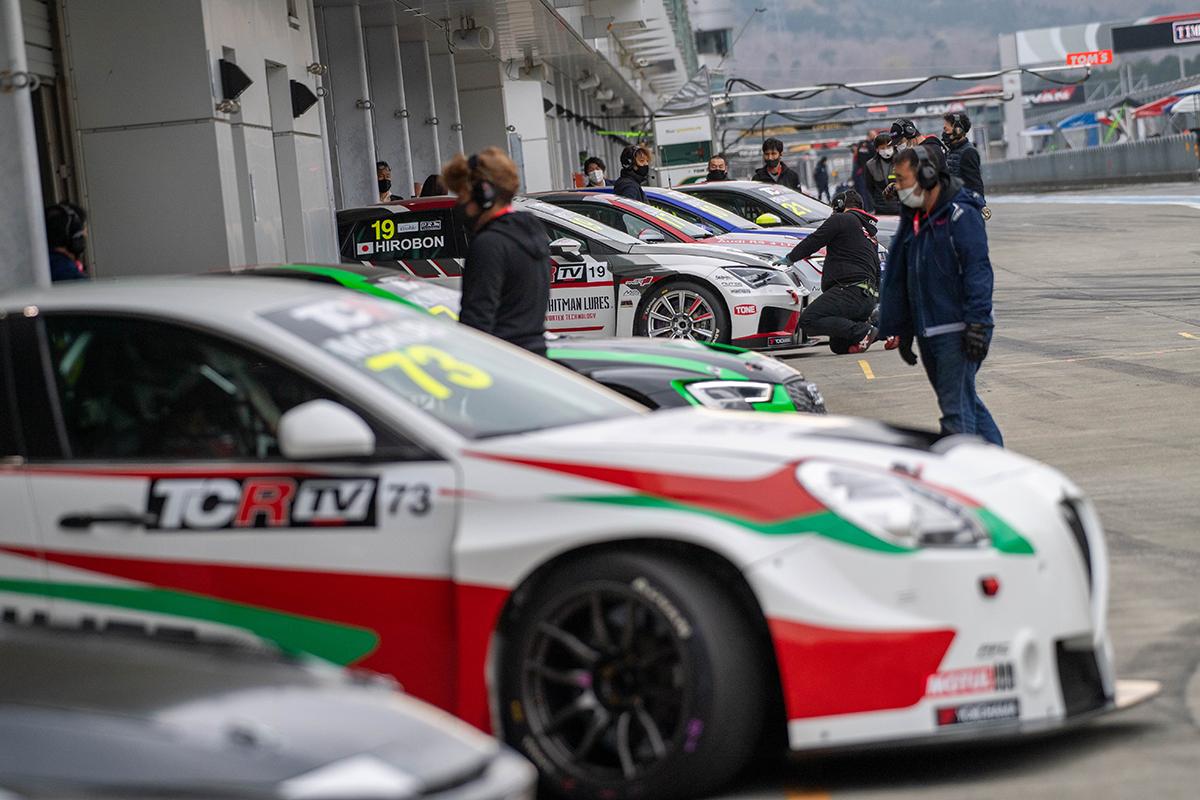 年ぶりに本物のffレーシングカーでtcrに参戦 中谷明彦がみた マシンの進化 とは 写真80 Goo 自動車