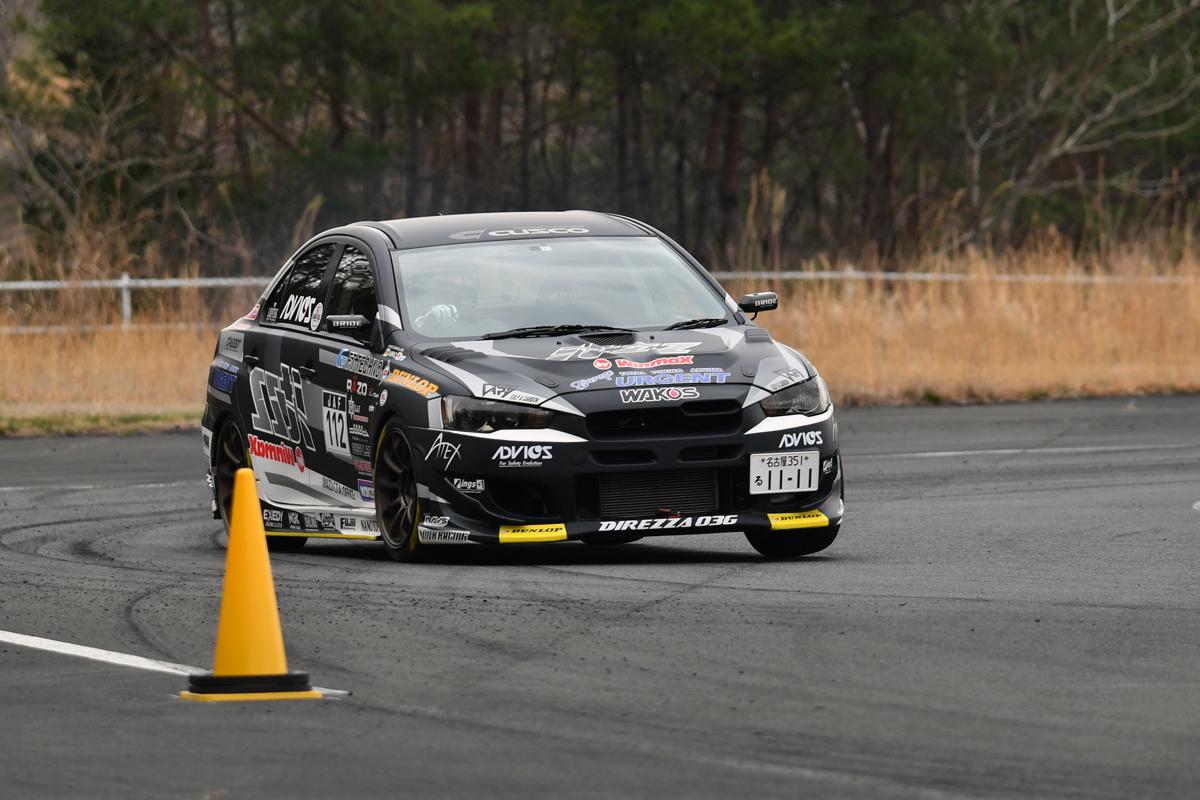 マイナー競技がモンスターの 棲家 だった 全日本ジムカーナ選手権 Sc車両 の 魔改造っぷり が強烈すぎる 写真13 Goo 自動車