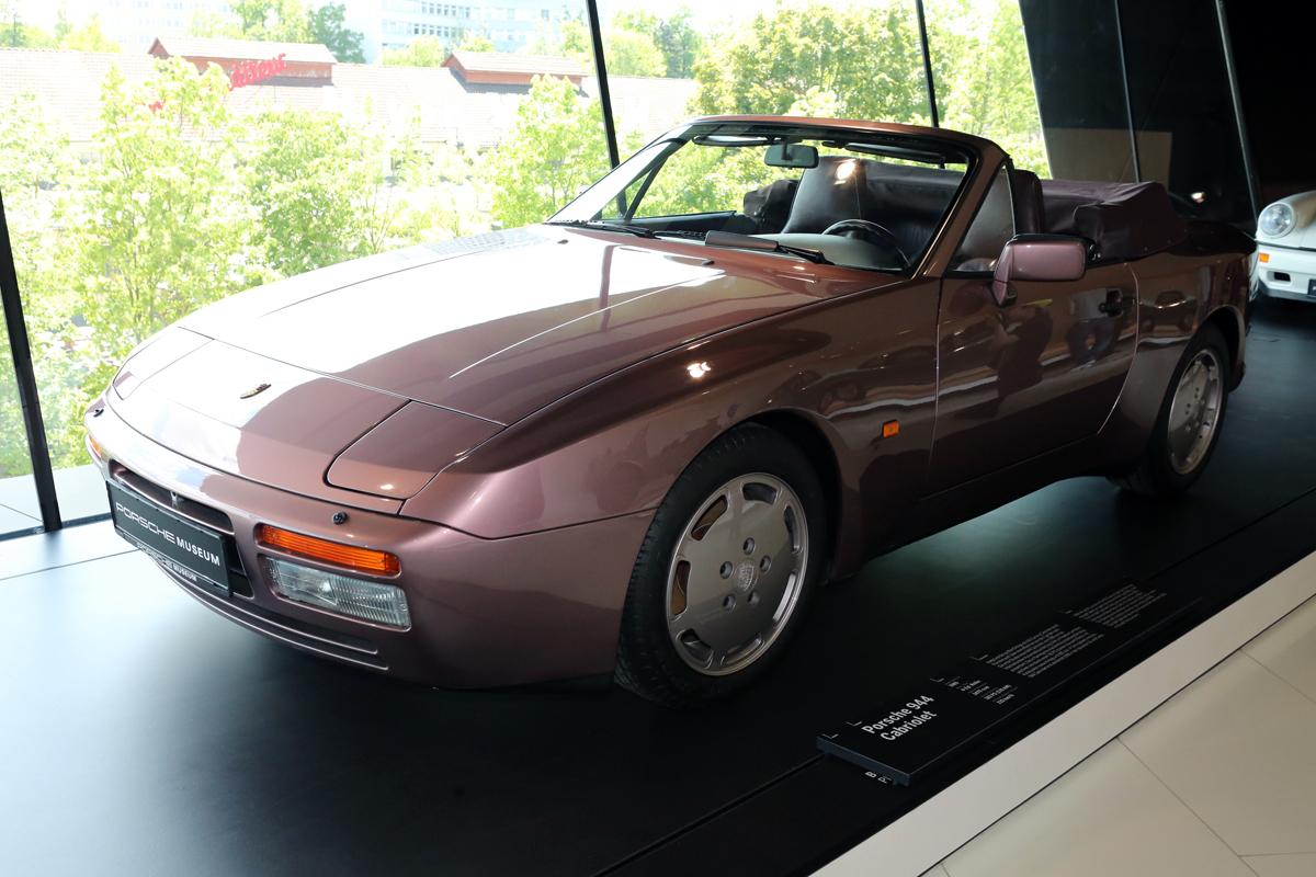 決して失敗作ではなかった 911ファンから酷評されてもポルシェがfrを導入したワケ 自動車情報 ニュース Web Cartop