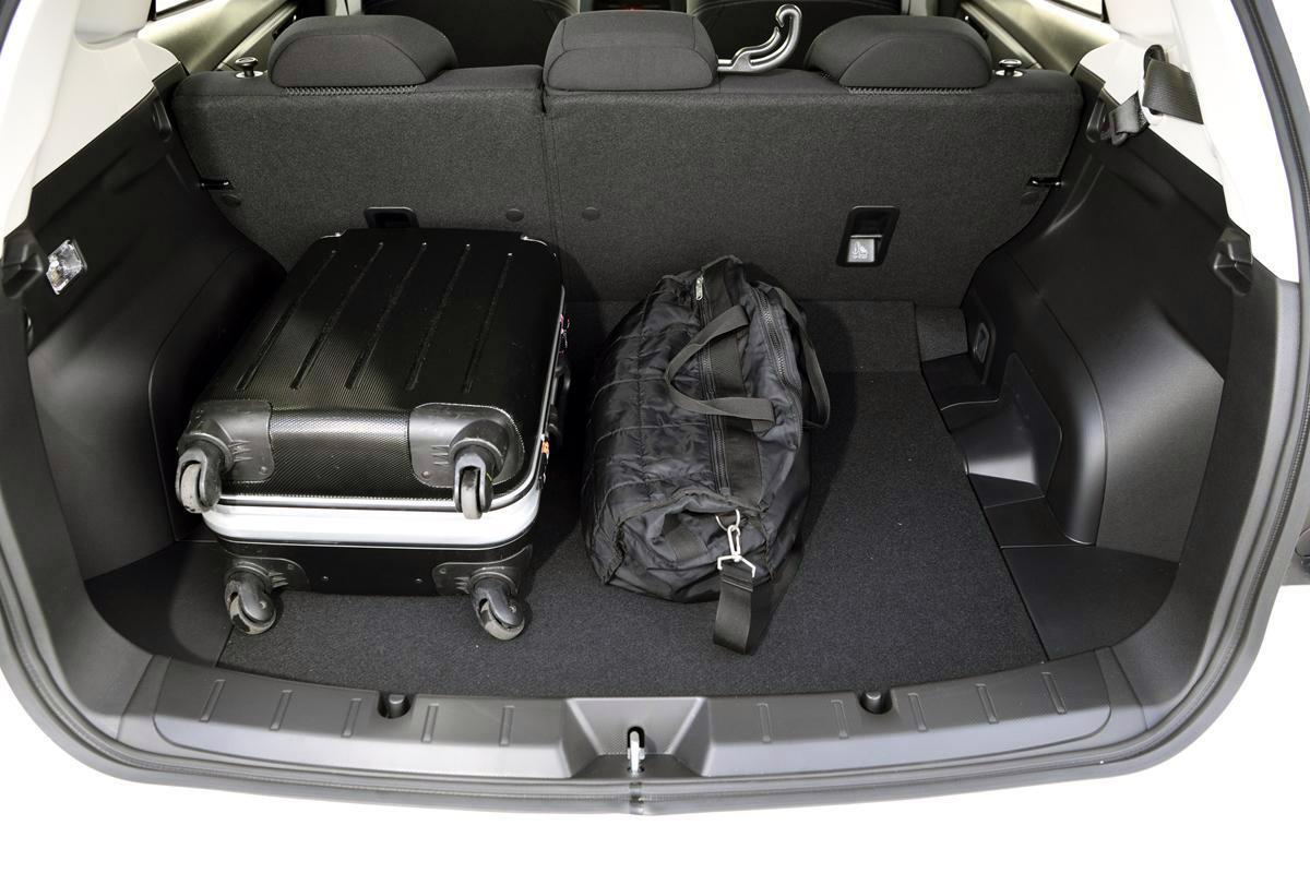 買って後悔 乗ってガッカリ クルマの購入前に見逃しがちなポイント７つ 自動車情報 ニュース Web Cartop 2ページ目