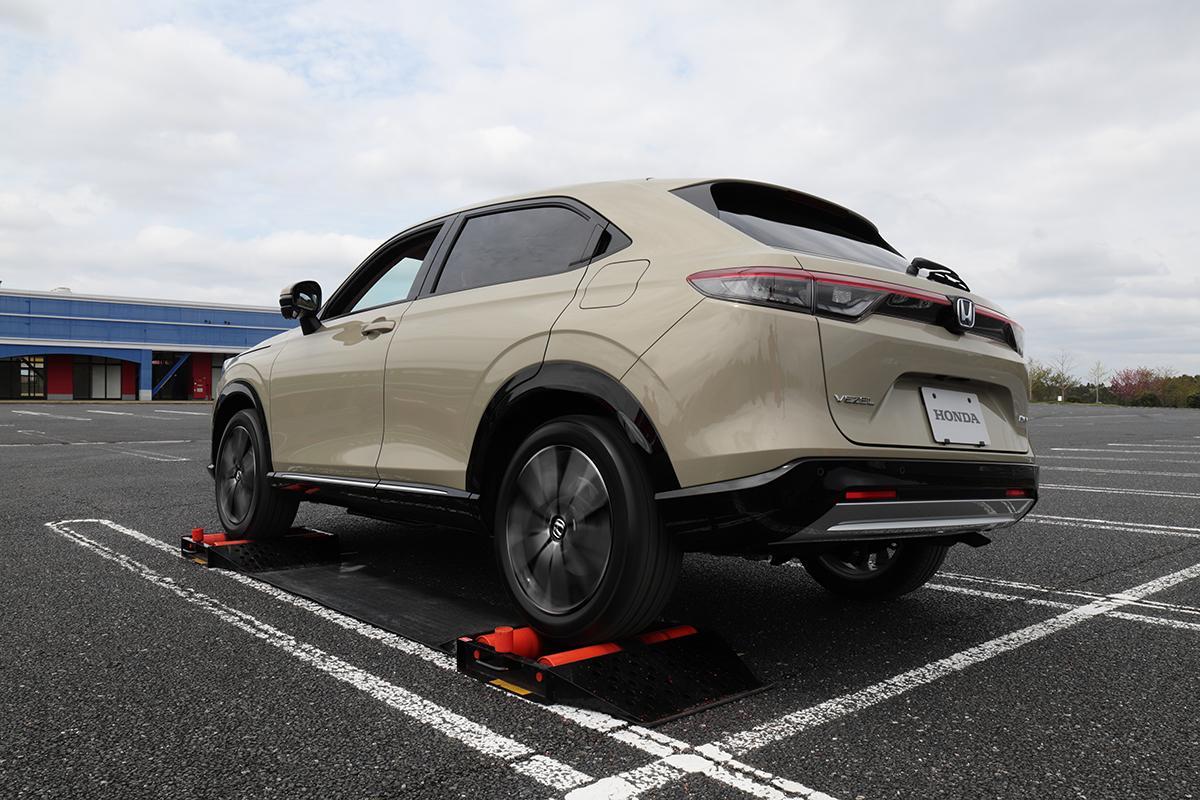 モーターパワーで高い駆動力を発揮 新型ホンダ ヴェゼルの4wdを試す 自動車情報 ニュース Web Cartop