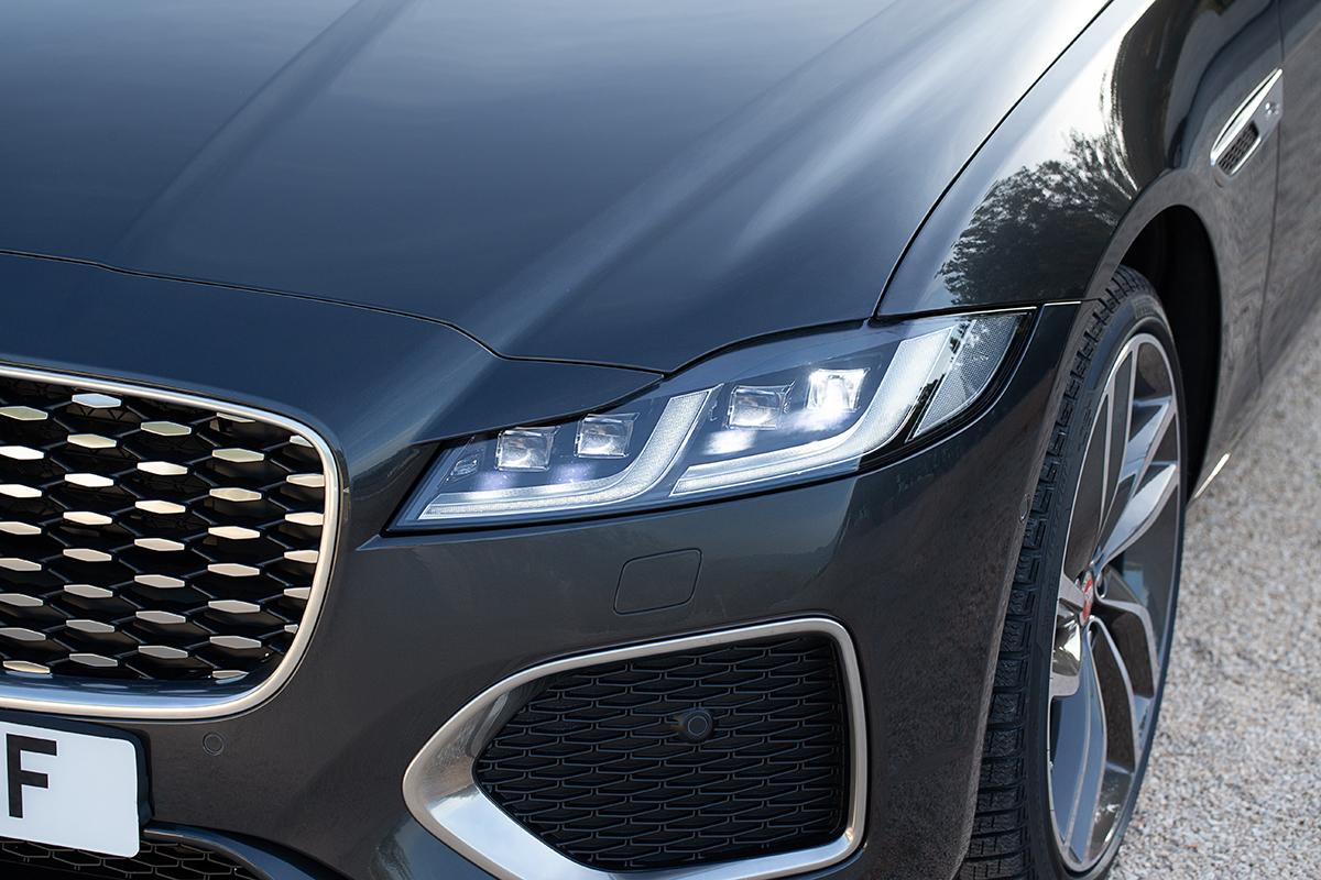 ジャガー Xf および Xf Sportbrake 21年モデル登場 新たにマイルドhvディーゼルをラインアップへ追加 ガジェット通信 Getnews