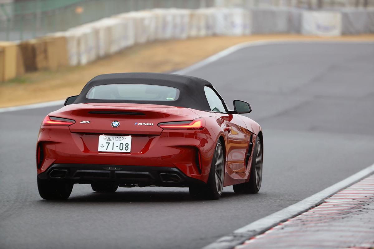 開けて乗れば 破壊力 抜群 女子に乗ってほしい おしゃれモンスター なオープンカー７選 写真14 Goo 自動車